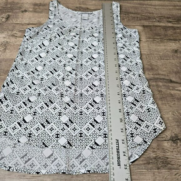 H&M White & Black Geometric Print Sleeveless Tank Top Womens Sz 2 Blouse - Picture 3 of 7